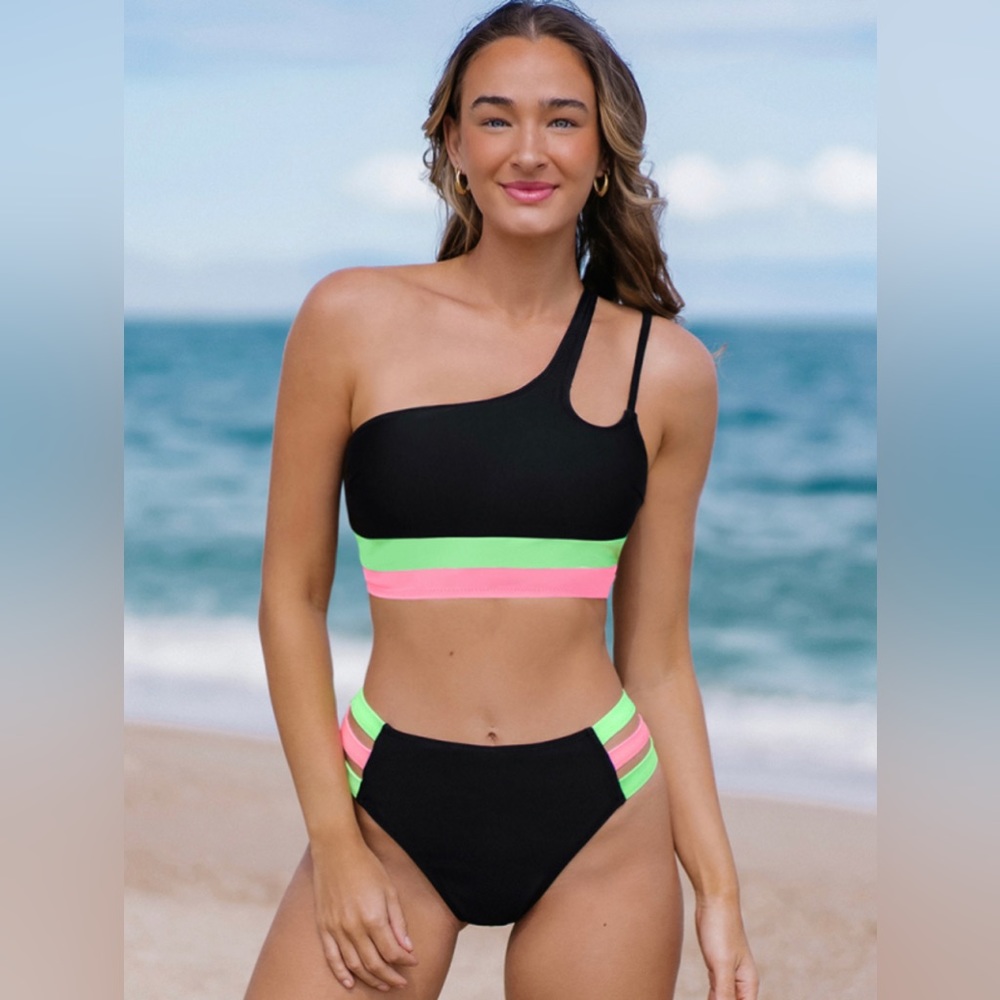 Popvil One Shoulder Cutout Strappy Black Bikini Set. Medium. New with tags.
